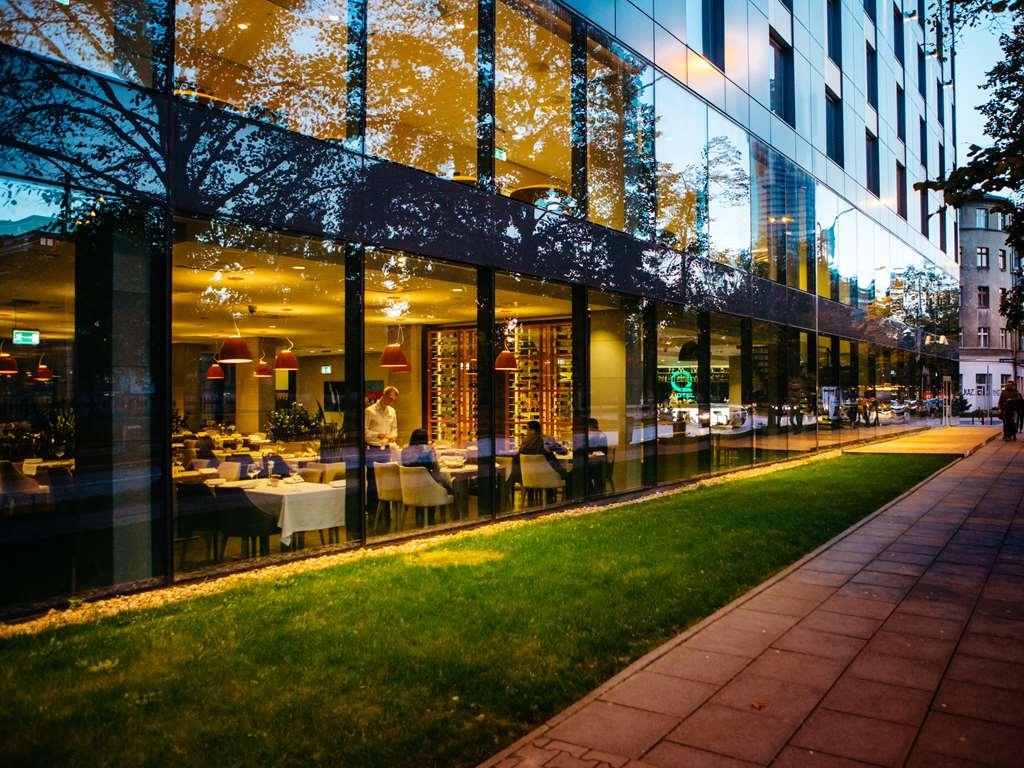 Q Hotel Plus Wroclaw Breslávia Quarto foto